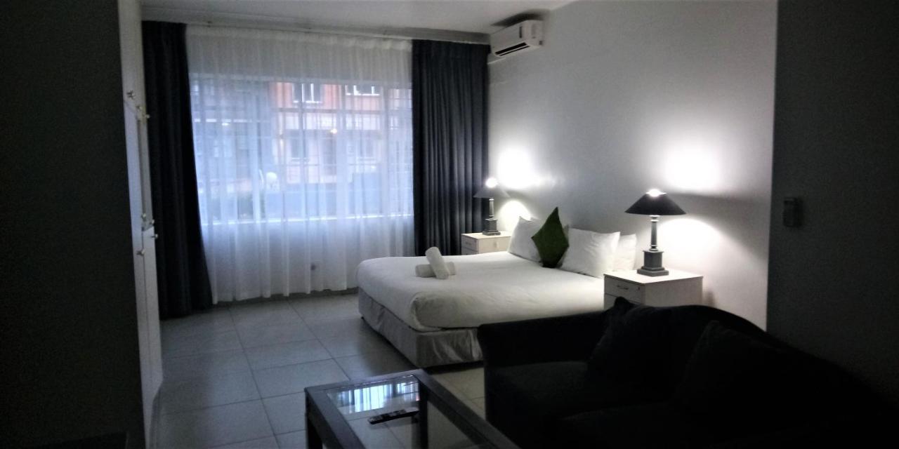 The Jack Rose Hotel, Rosebank, Gautrain โจฮันเนสเบิร์ก ภายนอก รูปภาพ